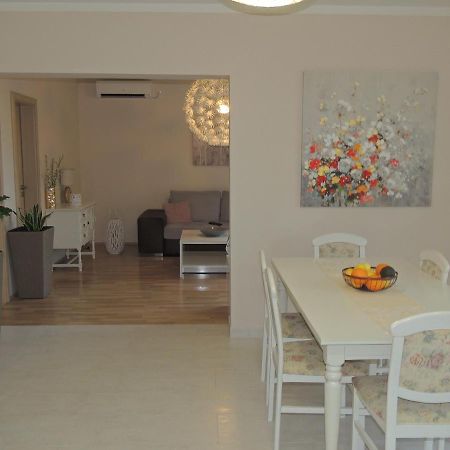 Apartment Ferara Betina  Exteriér fotografie